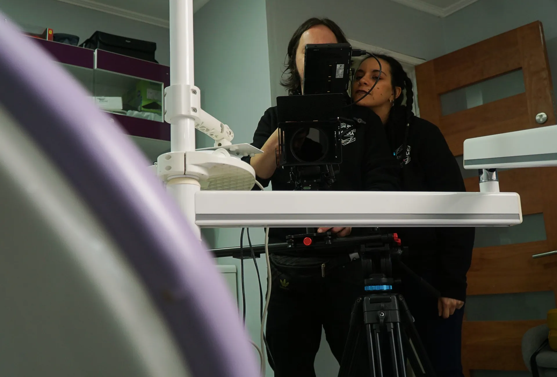 Grabación de contenido vertical con smartphone y gimbal